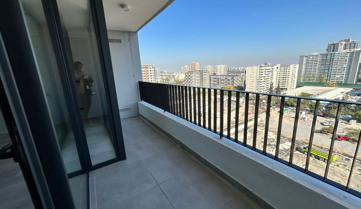 Guillermo-Mann-1305 00002