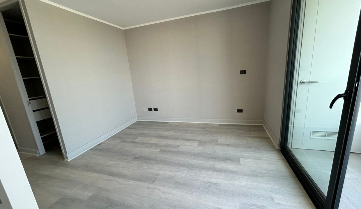 Guillermo-Mann-1305 00028